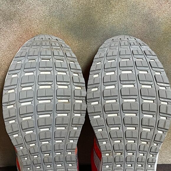 adidas Energy Boost Women's Red Running Shoes Size 6M - Picture 11 of 12